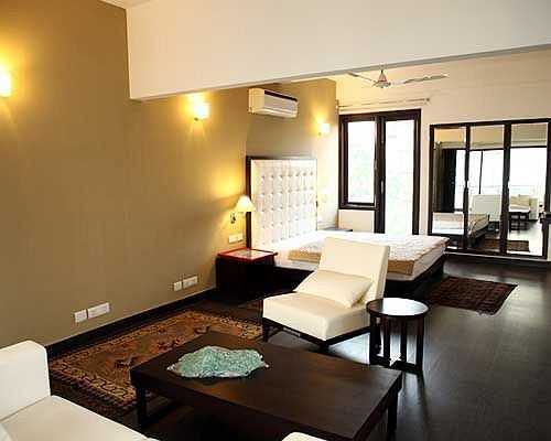 Fabhotel Anutham Saket New Delhi Bagian luar foto