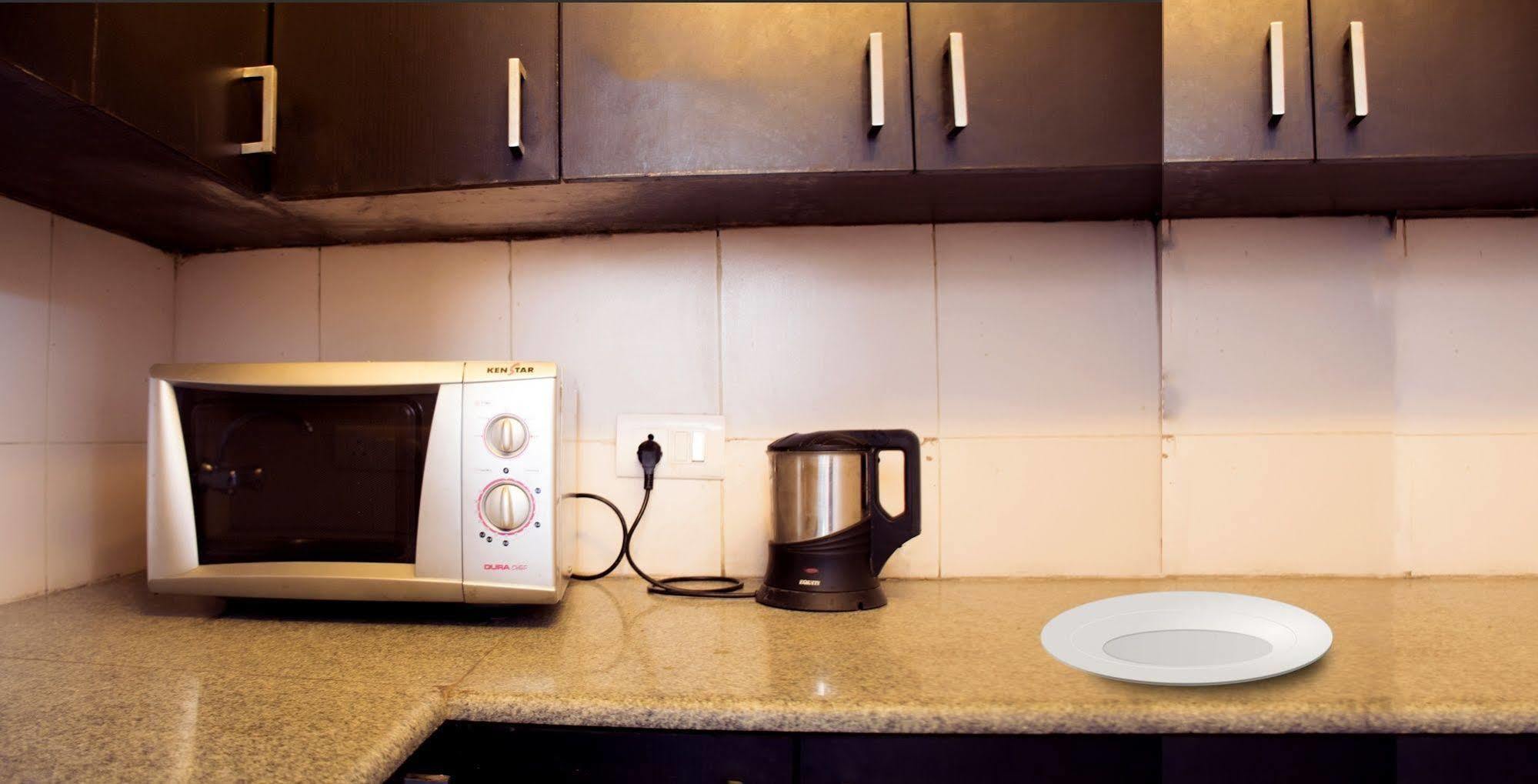 Fabhotel Anutham Saket New Delhi Bagian luar foto